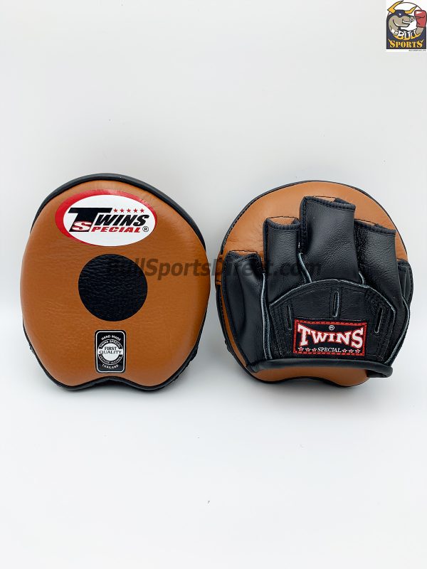 Twins-PML-13 Punching Mitts-Brown/Black