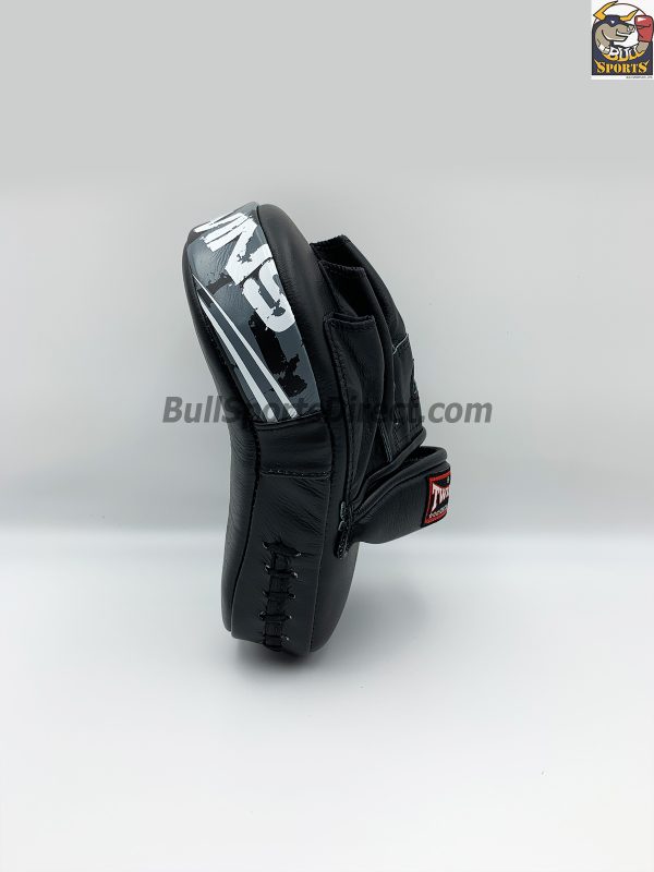 Twins-PML-10 Punching Pads-Black