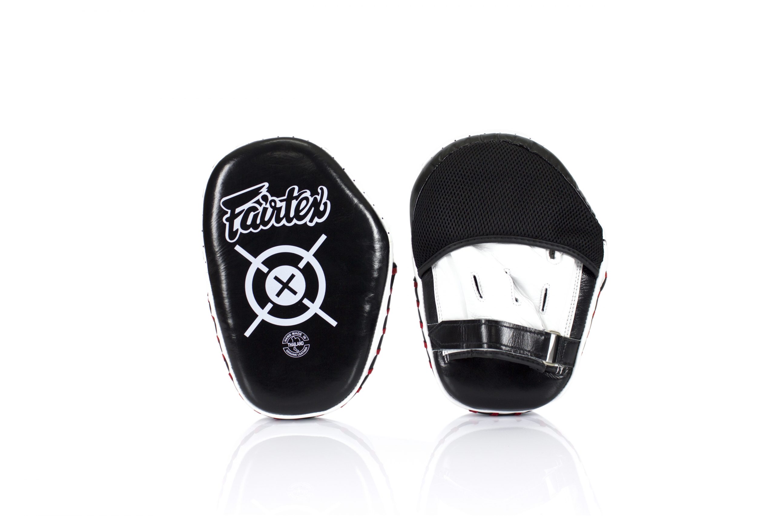 IMG_1966.jpg Fairtex-FMV11 Aero Focus Mitts - Image 1