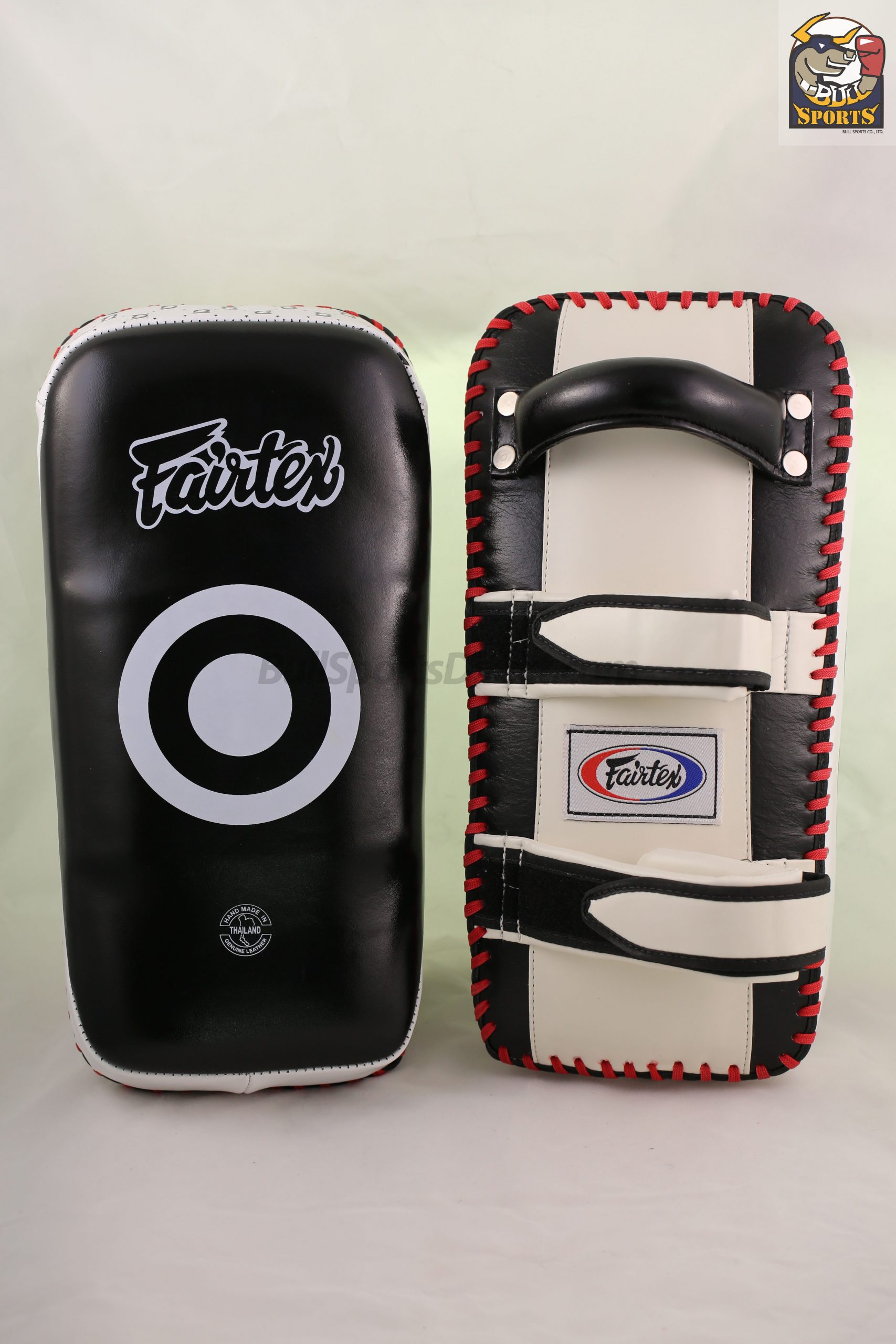 425A2025.jpg Fairtex-Curved Kick Pads-KPLC2 - Image 1