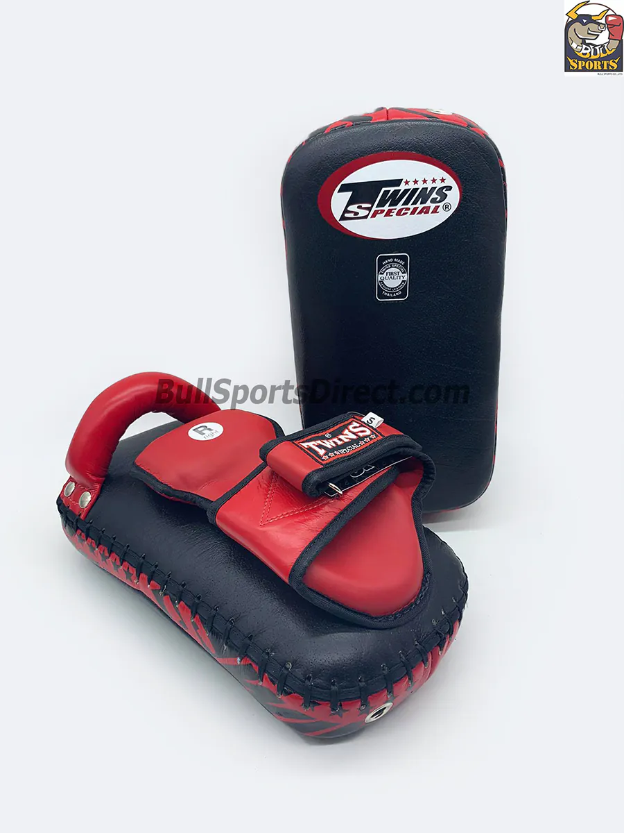 Twins-KPL-12 Deluxe Kicking Pads (36) Twins-KPL-12 Deluxe Kicking Pads Black Red