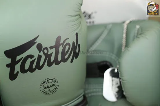 Fairtex BGV11 F Day Limited Edition Gloves (3) 12521120 1037033923032826 744940655 n