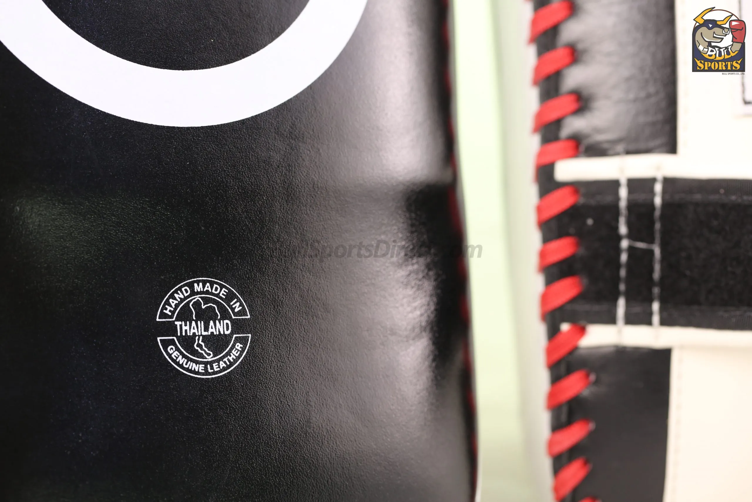 Fairtex-Curved Kick Pads-KPLC2 Fairtex Curved Kick Pads-KPLC2