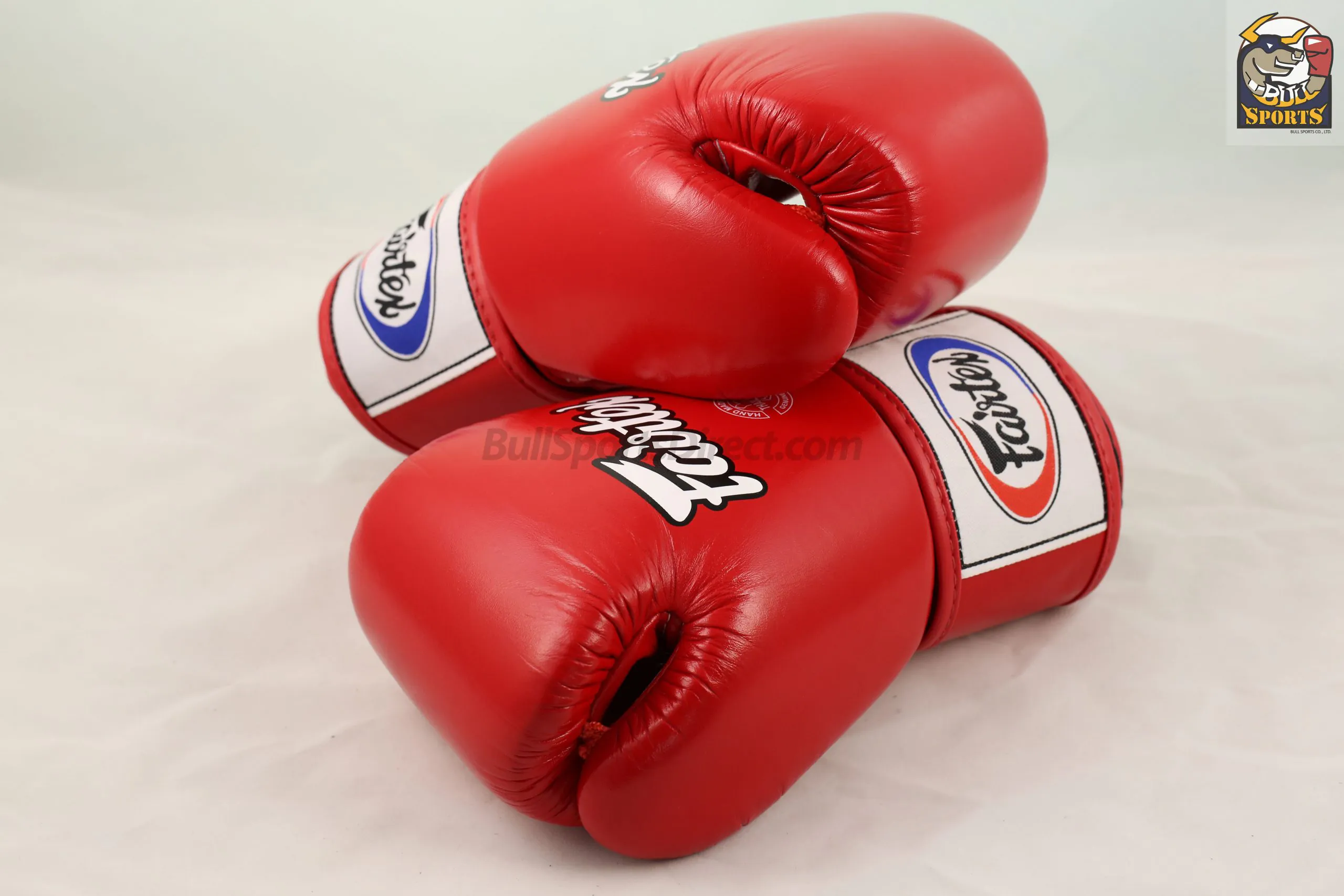 Fairtex BGV1 Red Boxing Gloves (2) Fairtex BGV1 Breathable Boxing Gloves - Red