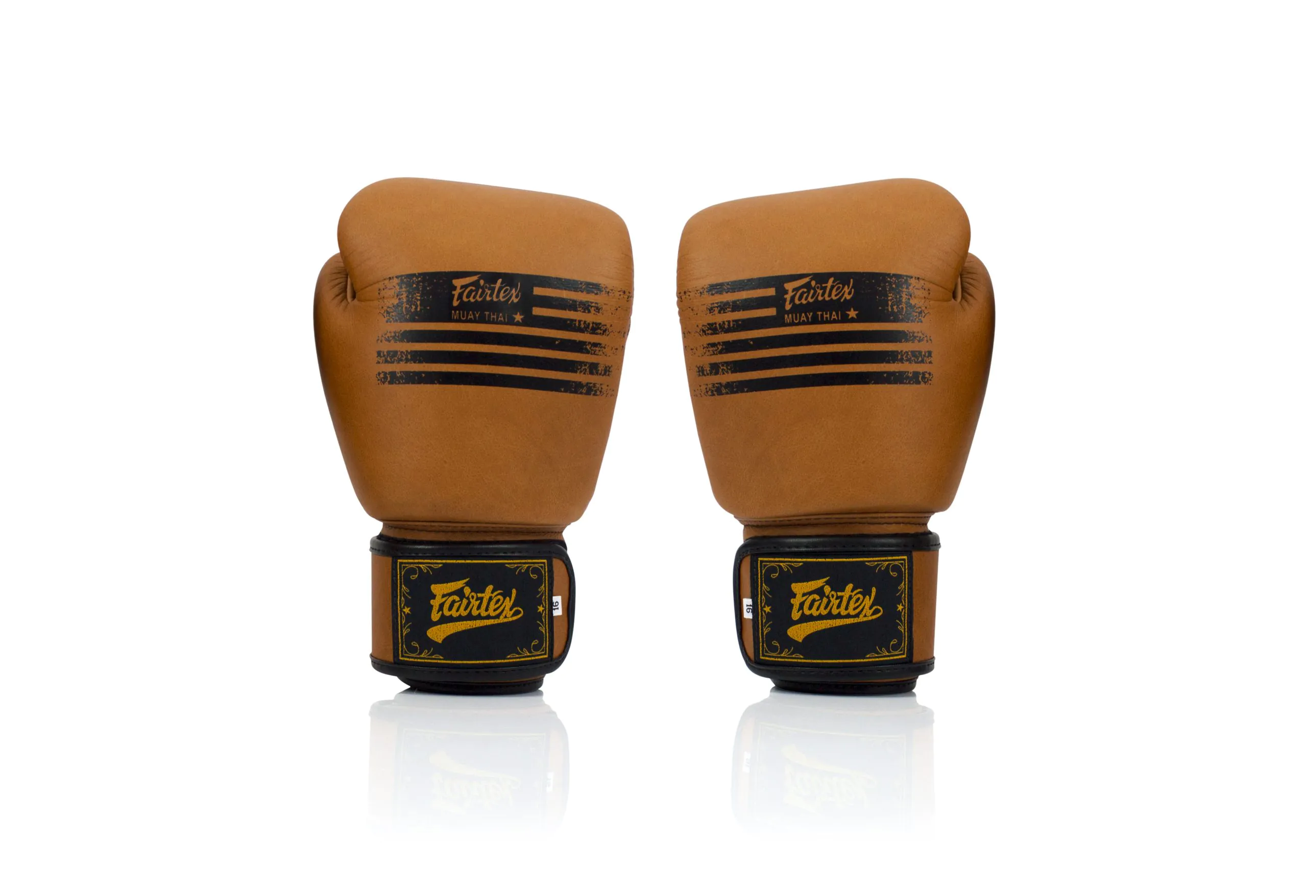Fairtex BGV21 Muay Thai Legacy Boxing Gloves (2) Fairtex BGV21 Muay Thai Legacy Boxing Gloves - Classic Brown