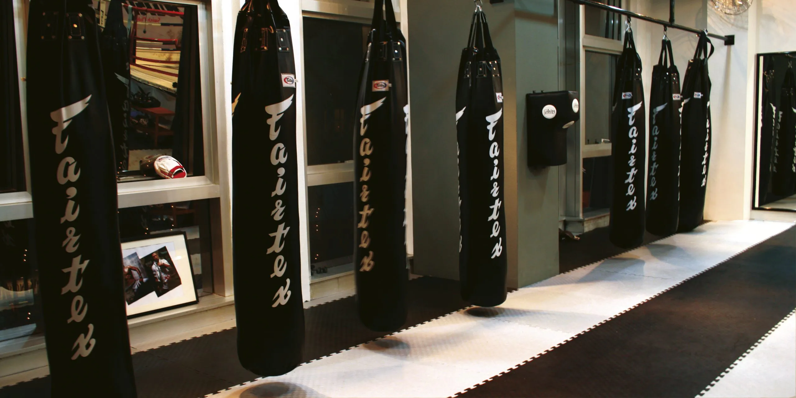 Fairtex-HB6-6FT Muay Thai Banana Bag Fairtex-HB6-6FT Banana Bag-Black