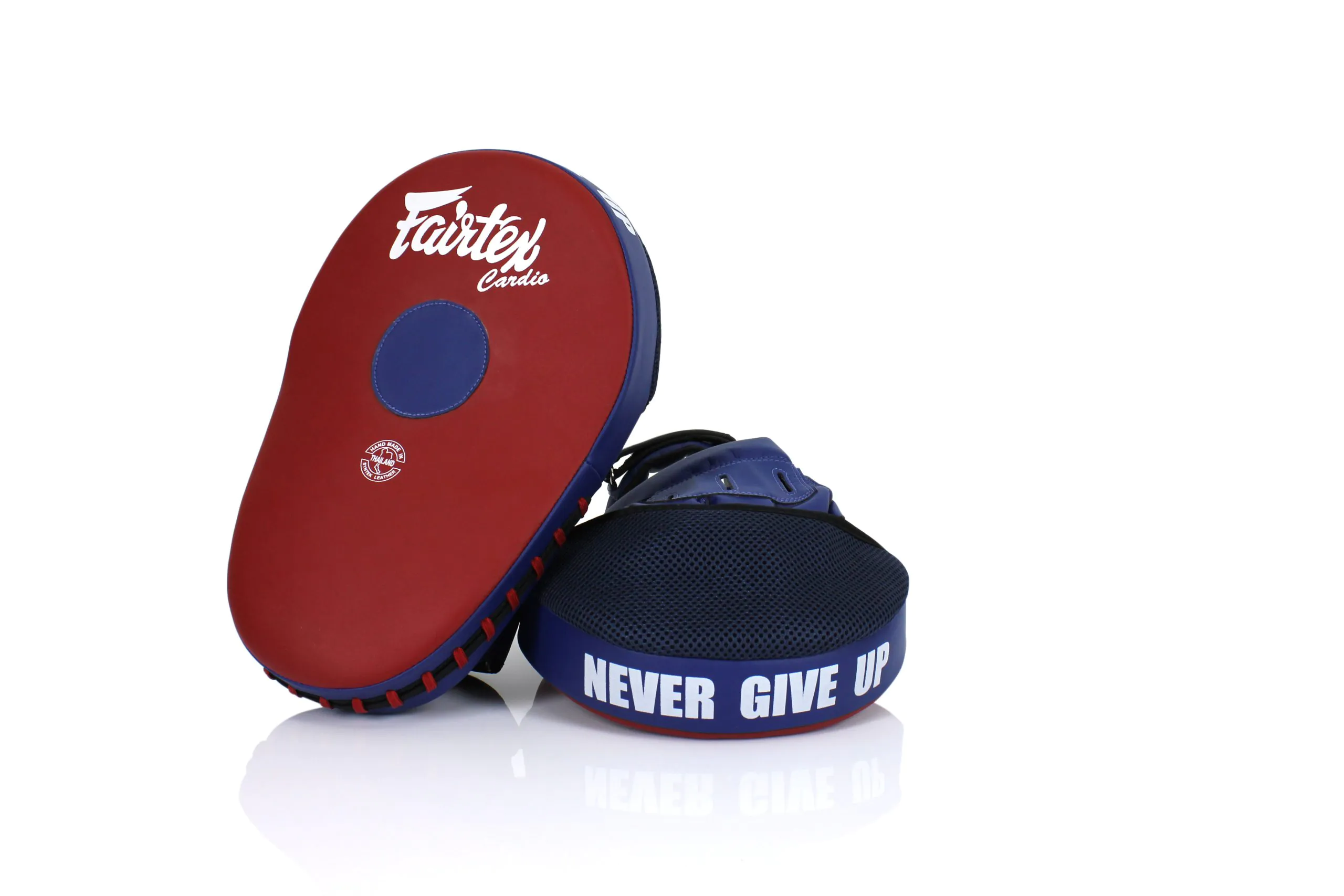Fairtex FMV13 Maximized Focus Mitts Fairtex FMV13 Red/Blue Focus Mitts