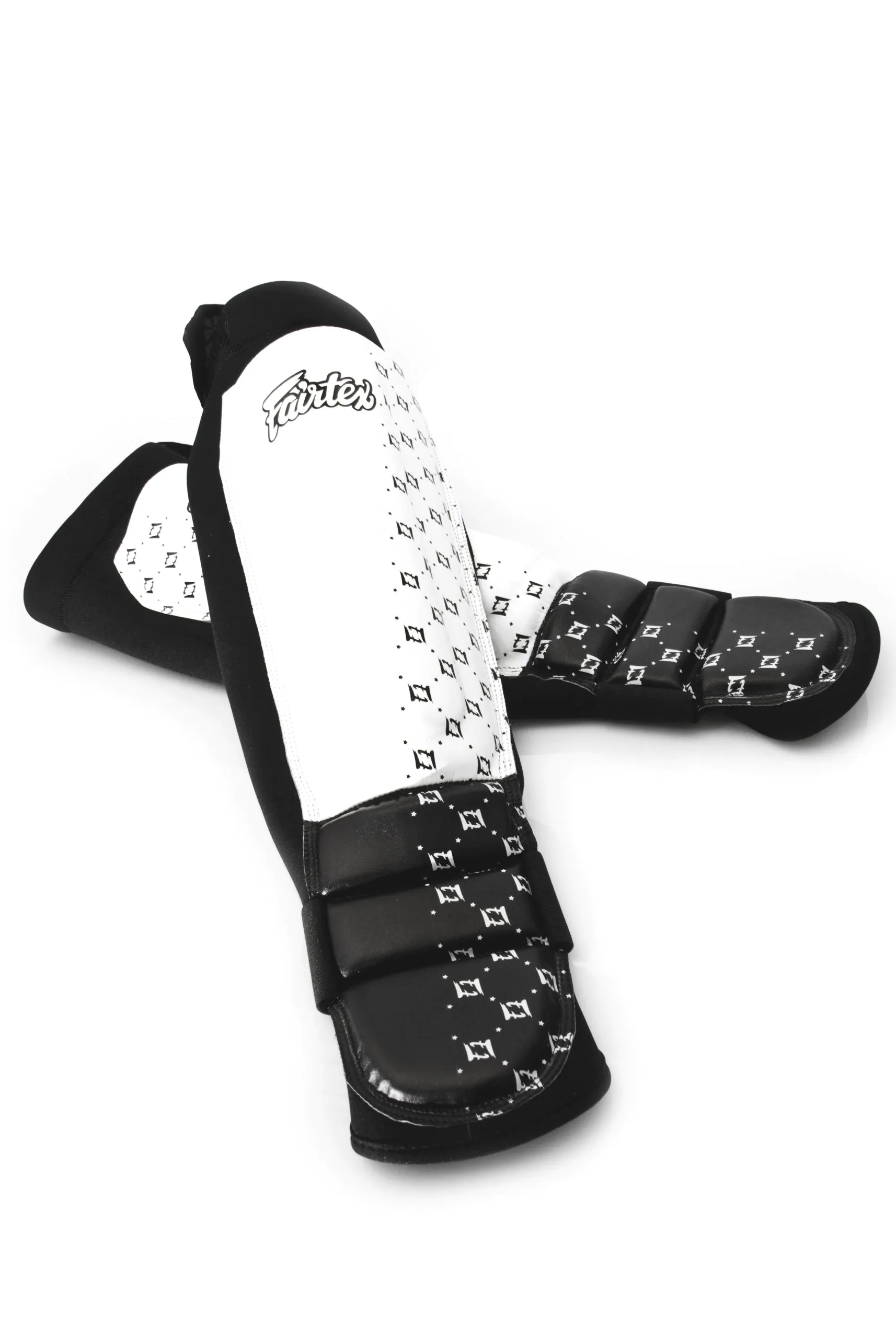 Fairtex-Shin Pads-SPE6 White Black Fairtex-Shin Pads-SPE6