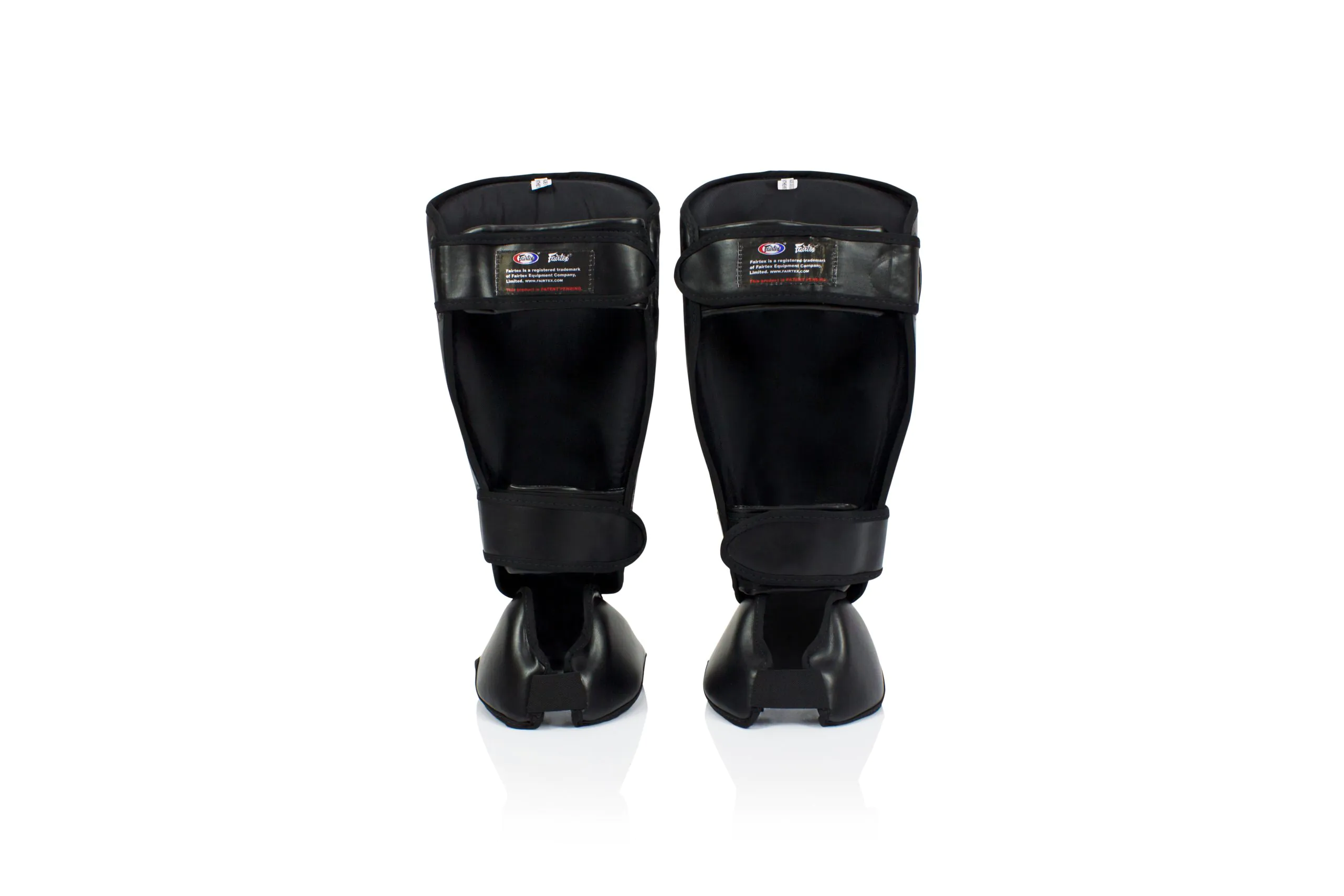 Fairtex-Shin Pads-SP7 Black Fairtex Twisted Shin Pads- Black