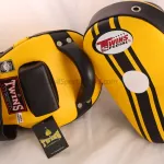 Twins KPL-11 Kicking Pads – Curve-Black Yellow