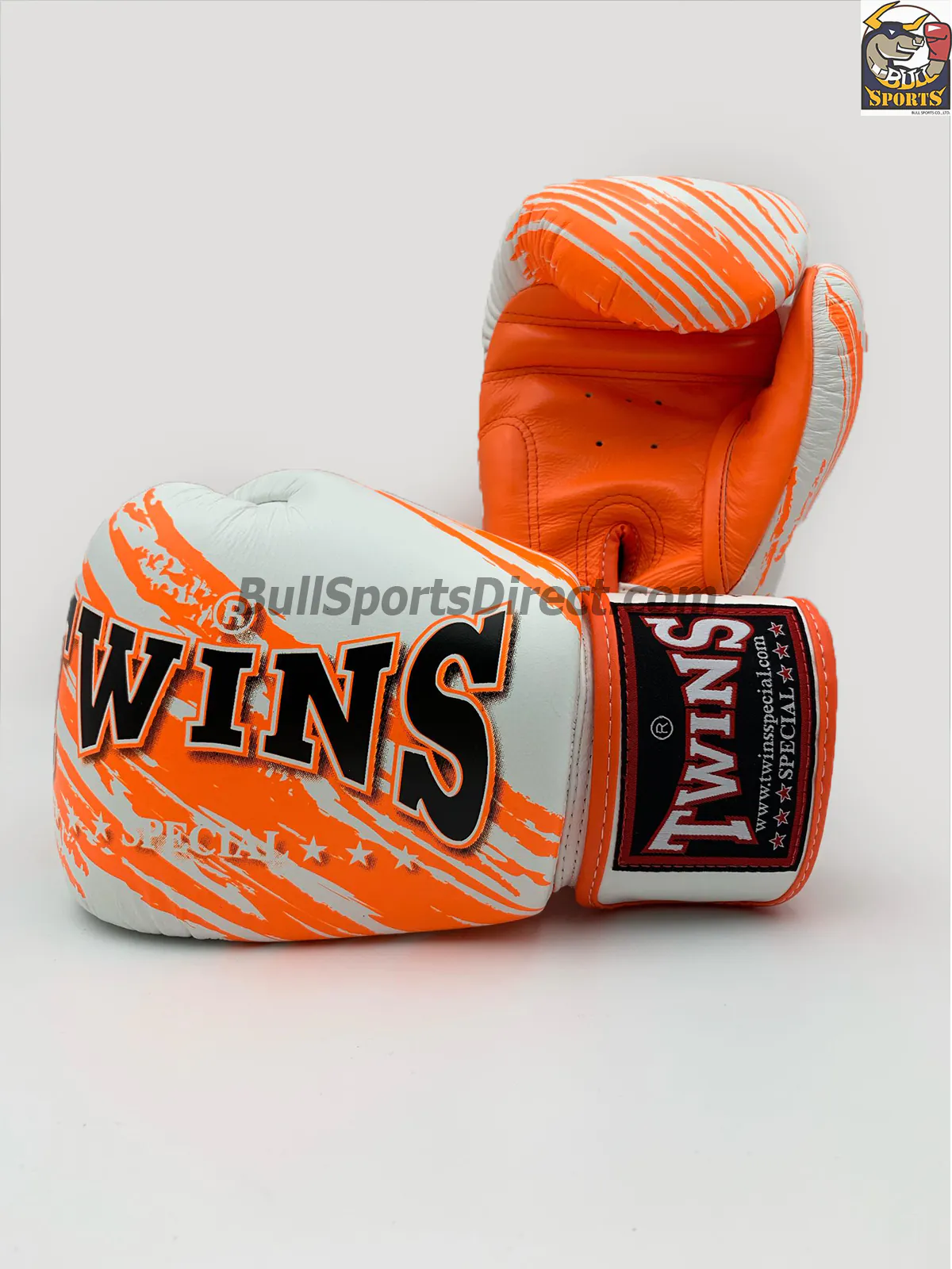 Twins Boxing Gloves FBGV-TW2 White Orange (2) Twins FBGV-TW2 White Orange Boxing Gloves