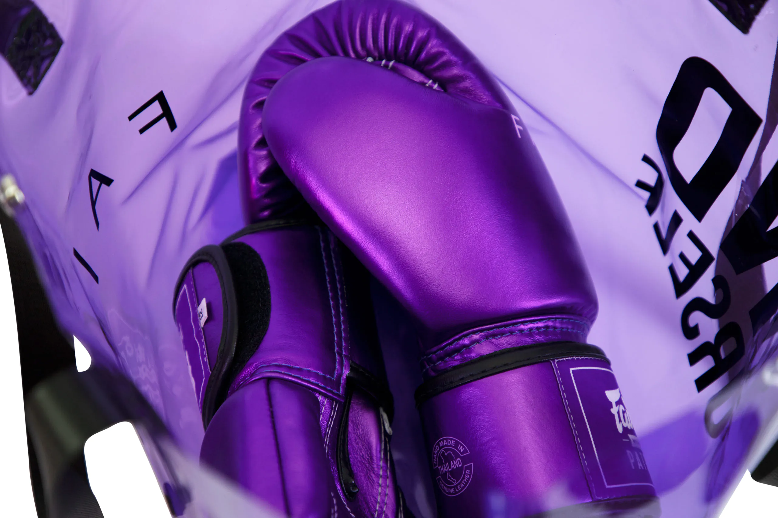 Fairtex -BGV22 Metallic Boxing Gloves Fairtex -BGV22 Metallic Boxing Gloves-Purple